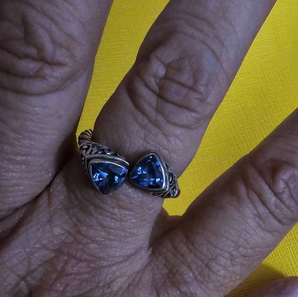 Gorgeous and Unique London Blue Topaz Ring Set in 925 Sterling Silver/ Size 8 - Picture 14 of 16